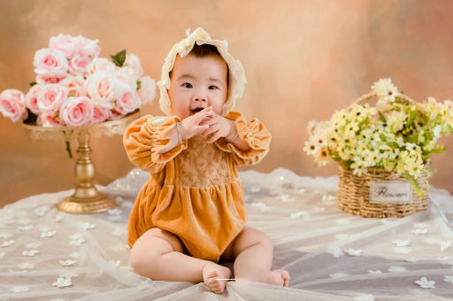 济南宝宝睡不踏实哼唧扭动